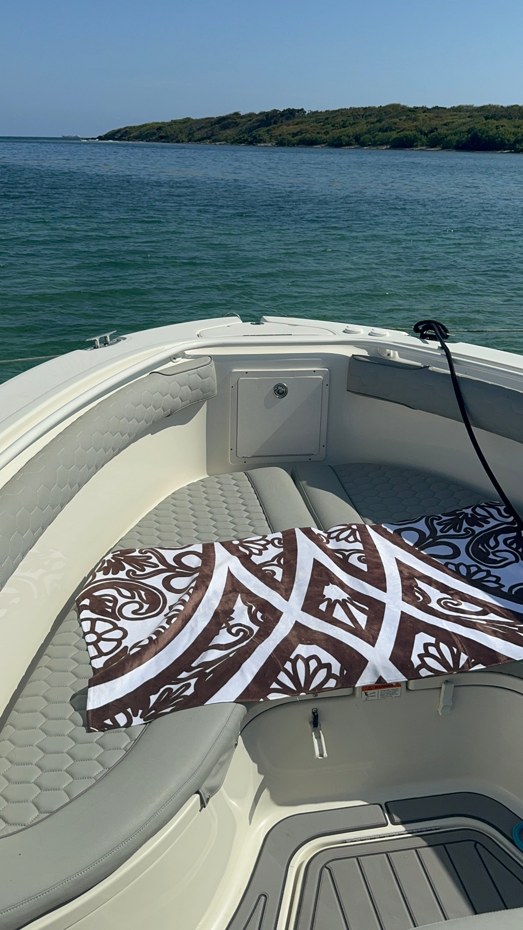 Mare Cheia Beach Towel