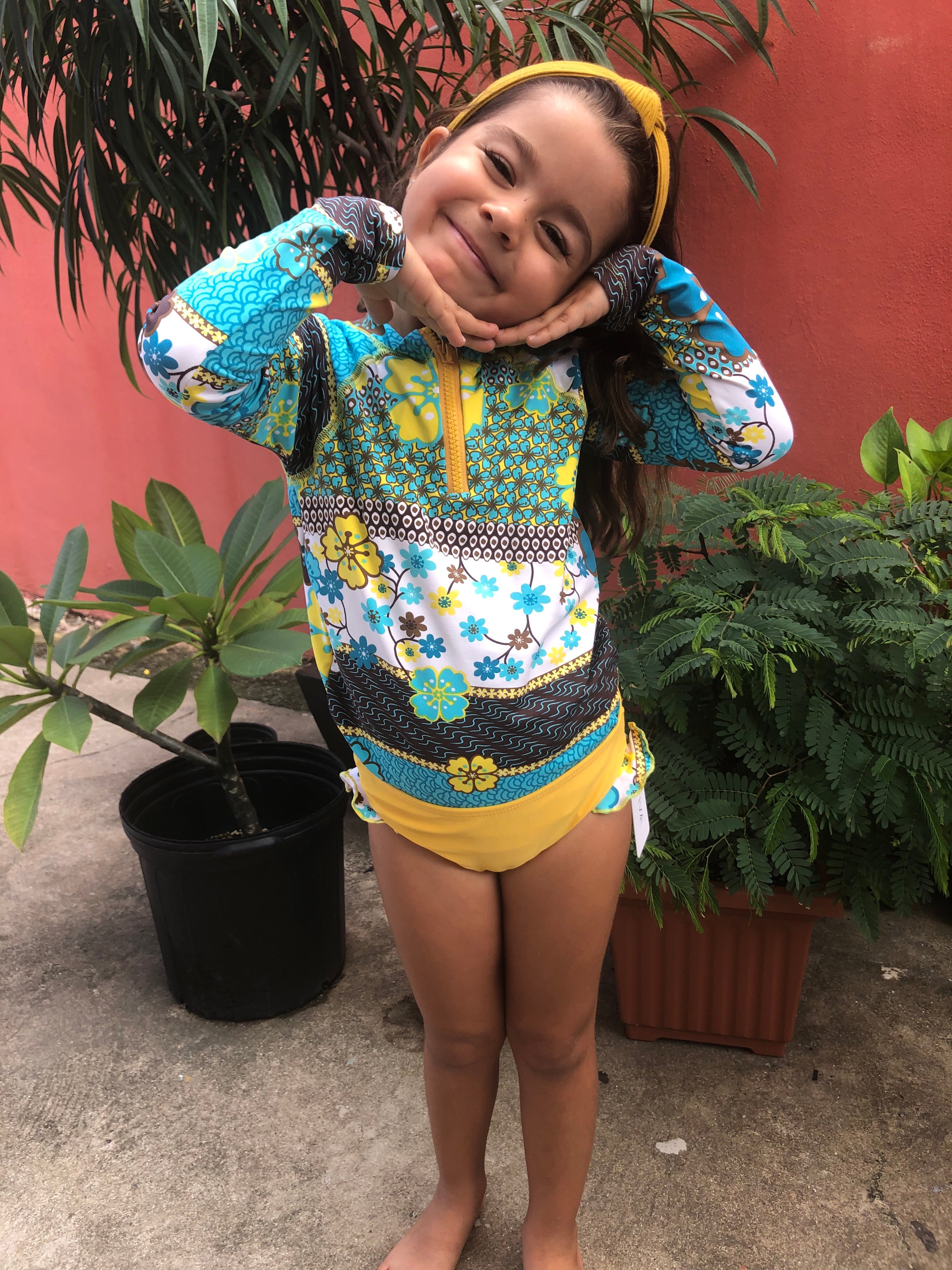 MC Girl Star Rashguard Long Sleeve Bikini Set