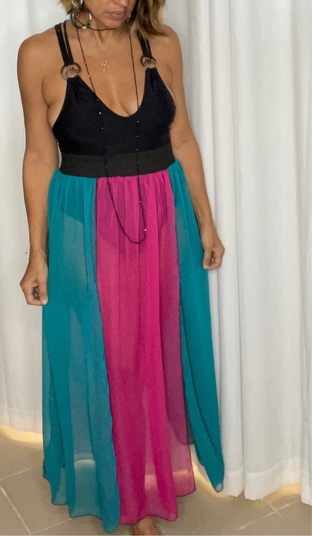 Aurora Elastic Band Skirt with Slits